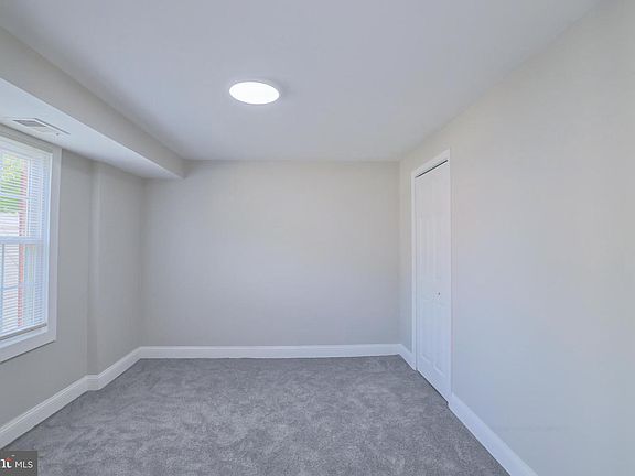 5th image of 4307 Cedarlake Ct