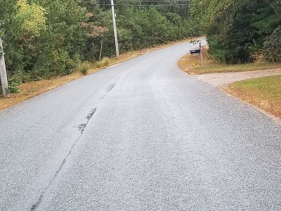 4th image of 44 Auburn Dr