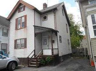 12 Oak St, Middletown, NY 10940