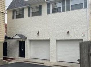 121 77th St, North Bergen, NJ 07047
