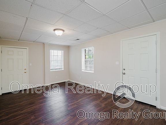 5th image of 2717 Hackberry Rd
