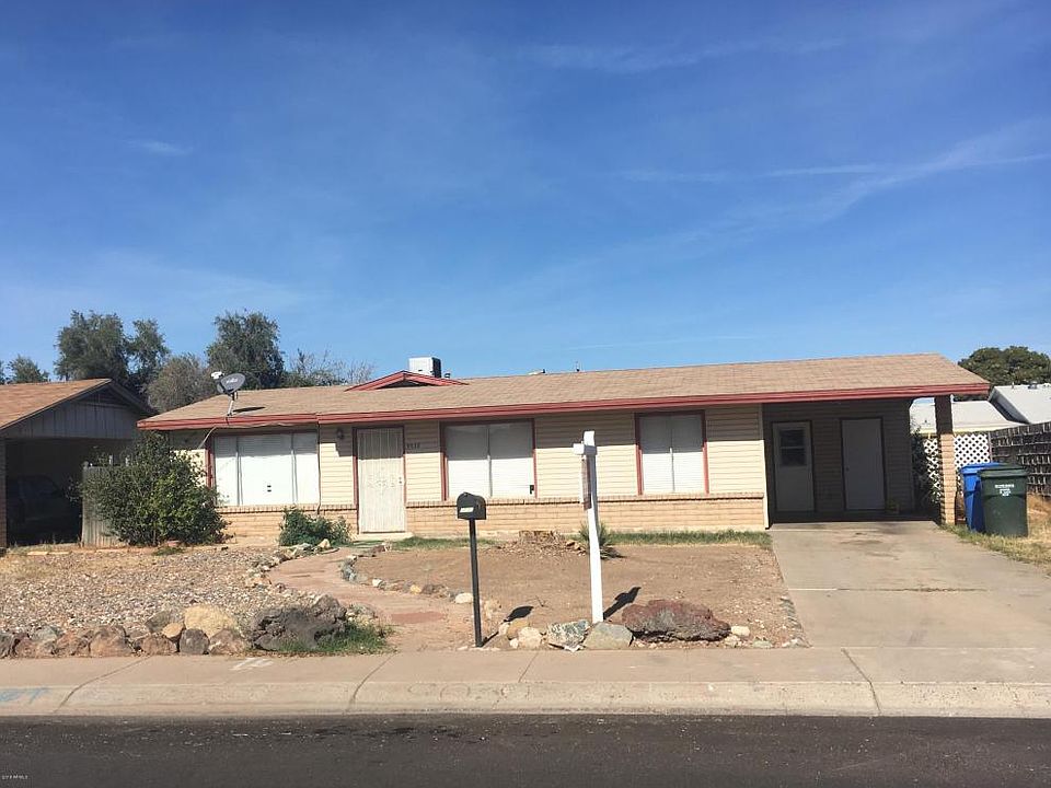 1st image of 9030 W Glenrosa Ave