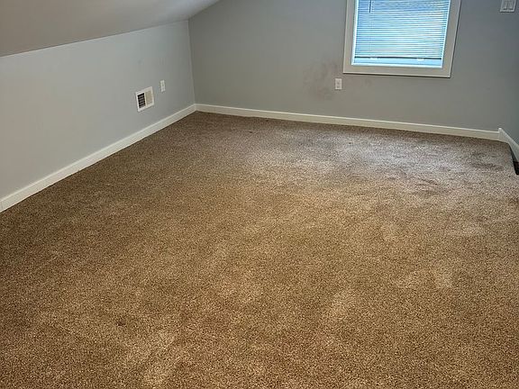 4th image of 125 S 19th St #2