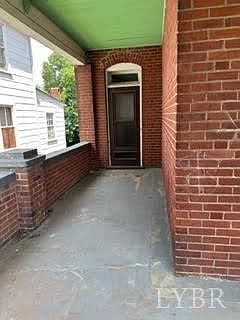 3rd image of 310 Holbrook St