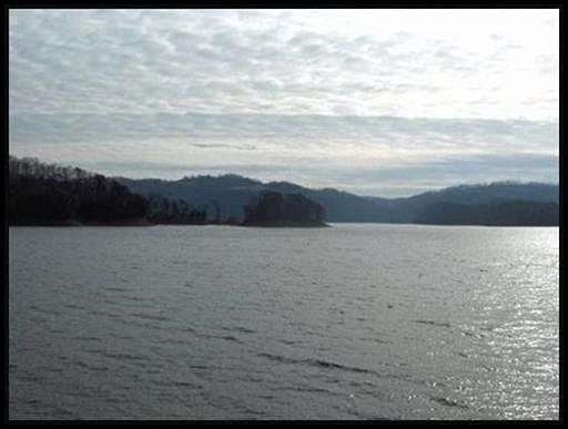 1st image of Lakeview Dr