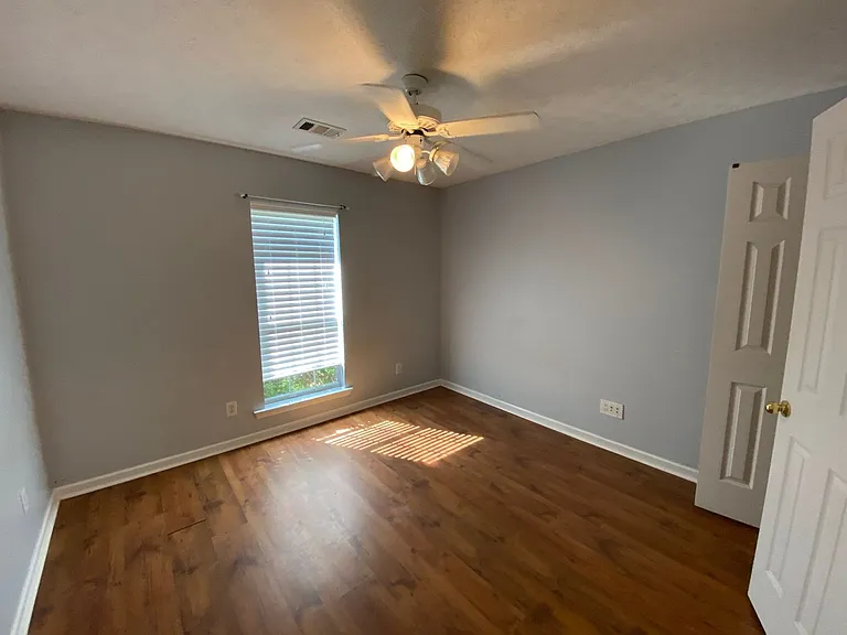 108 Mara Ct — Photo 17
