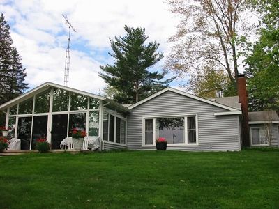 4197 S Oak Dr, Beaverton, MI, 48612