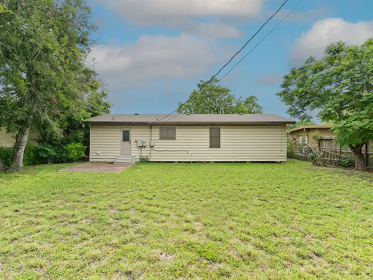 5921 Riley Dr — Photo 20