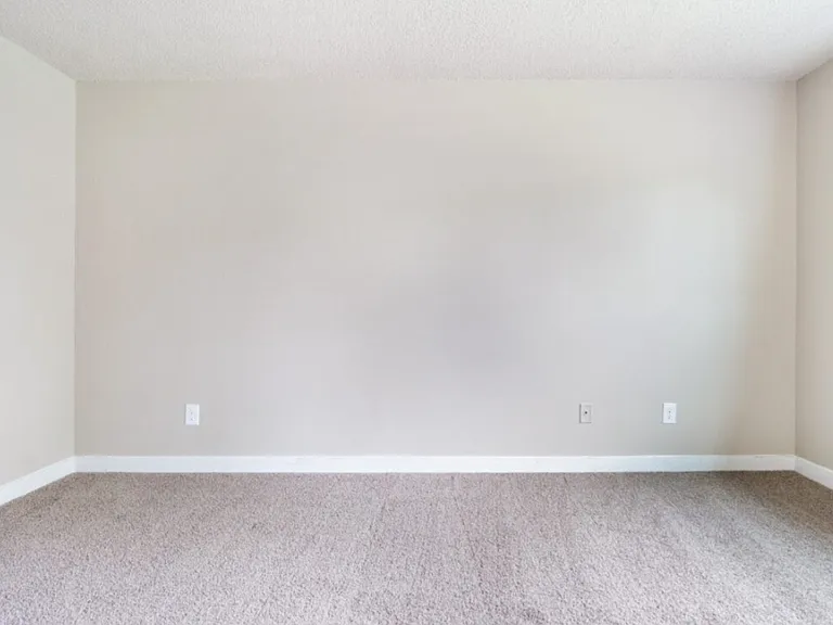 COURTYARD APTS-MUKILTEO — Photo 43