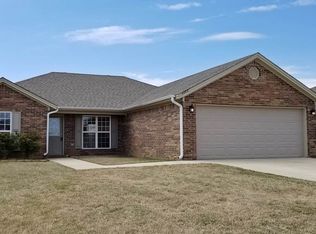 4583 Edinburgh Dr, Jonesboro, AR 72405