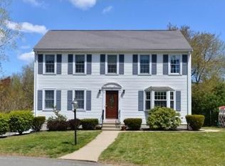 95 Rosemary Ln, Weymouth, MA 02190