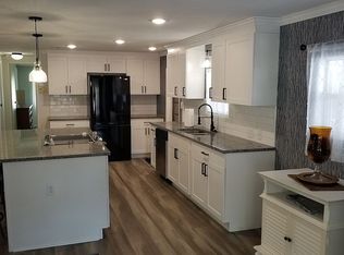 218 Pineapple St, Bradenton, FL 34207