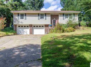 322 Anita Dr, Paducah, KY 42003