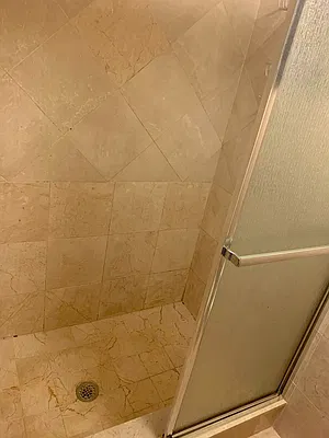 Rented by REALTY QUEST NEW YORK INC | media 6