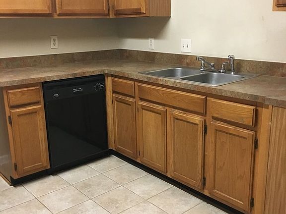 4th image of 6325 Mark Ct