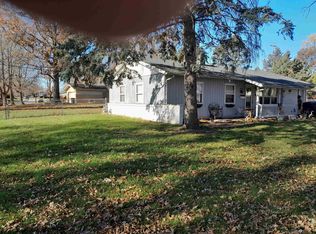 3806 Latham St, Rockford, IL 61103