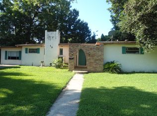 13 Nottingham Way, Pensacola, FL 32506