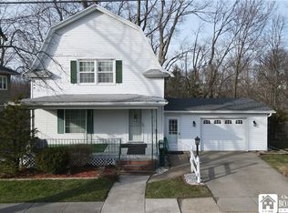 42 Babcock Ave, Silver Creek, NY 14136