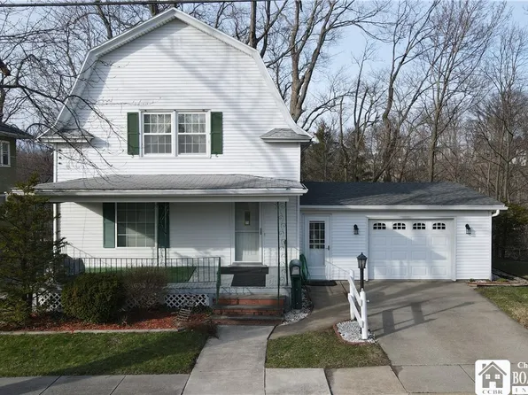 42 Babcock Ave, Silver Creek, NY 14136