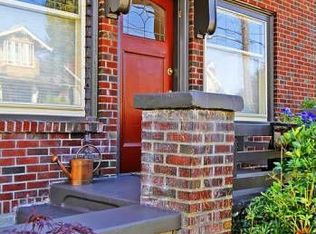 203 N 58th St, Seattle, WA 98103