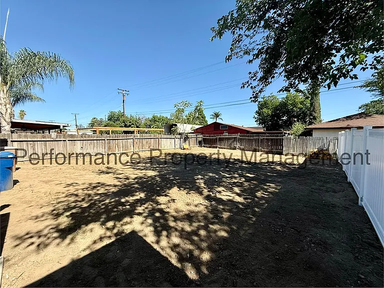 3720 Apache Ave — Photo 11