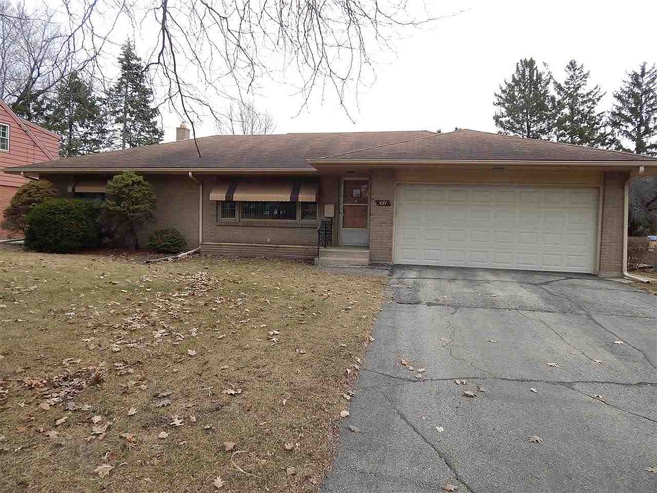 1st image of 431 Fairview Blvd