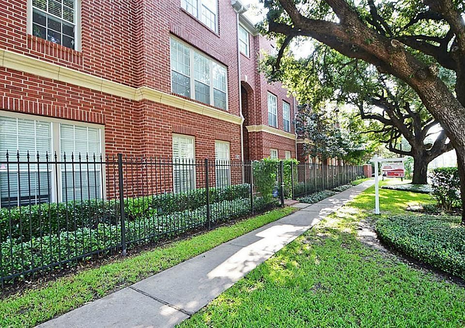 1st image of 211 McGowen St