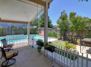 7008 Mountainside Dr, Citrus Heights, CA 95621