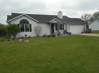 57957 Sunbury Dr, Elkhart, IN 46517