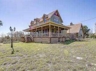 681 Shadle Rd, Poolville, TX 76487