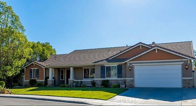 1st image of 32819 Heversham Ct
