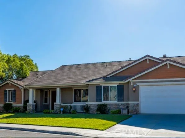32819 Heversham Ct, Menifee, CA 92584