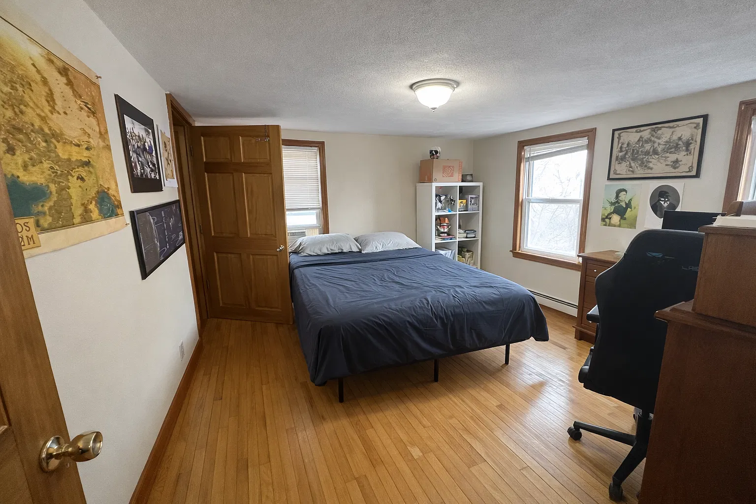 4 bed, 1350 sqft, $3,745 — Photo 4