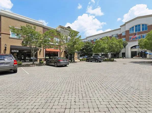 The Gateway Village, 820 N Thompson Ln Suite 4IA, Murfreesboro, TN 37129