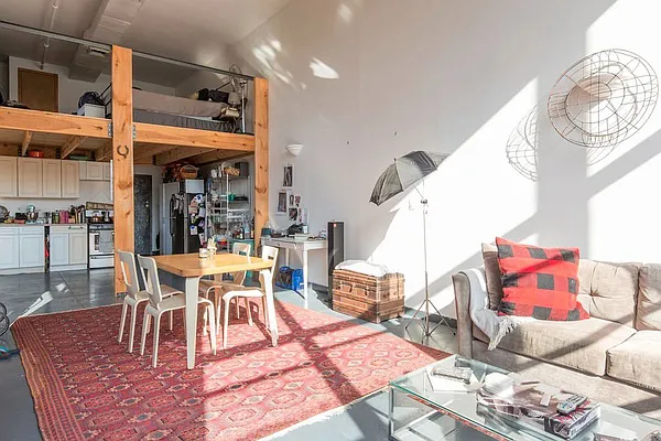 Rented by Realty Lab LLC | media 11