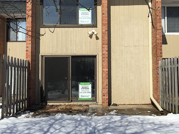 2nd image of 1446 South Saxony Dr Se