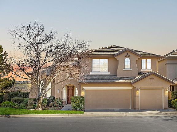 2nd image of 5223 Mertola Dr