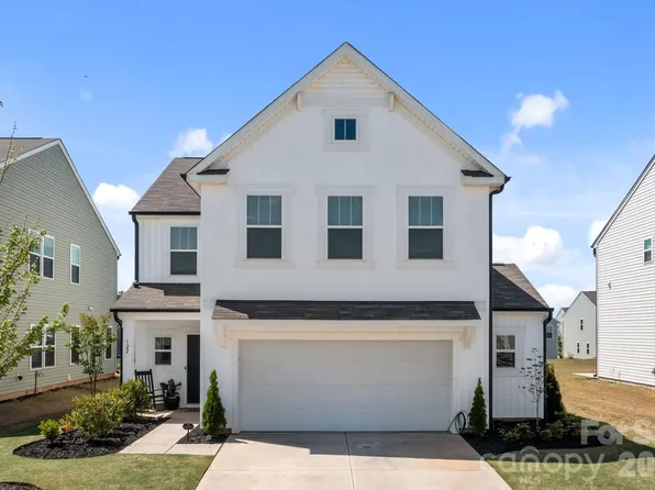 122 Slalom St, Statesville, NC 28677