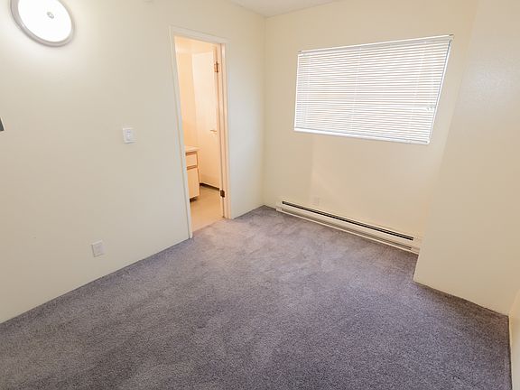 5th image of 4131 11th Ave NE APT 308