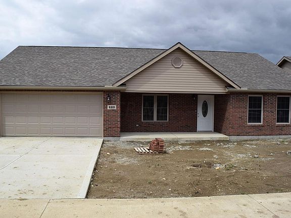 2nd image of 220 Coates Ct