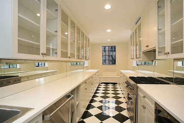 Rented by Corcoran | media 47