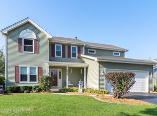 2809 Randall Ridge Dr, Elgin, IL 60124