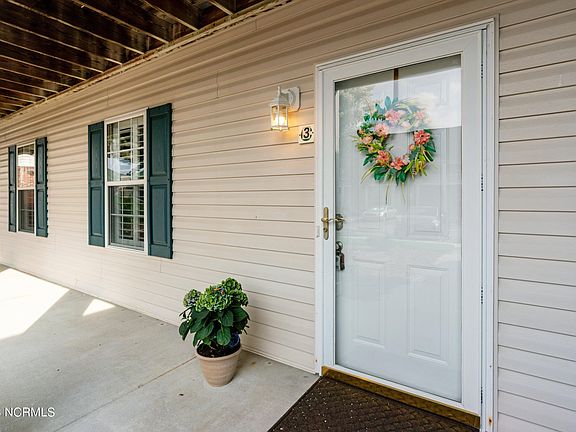 3rd image of 1609 Willoughby Park Court #3