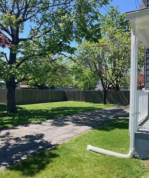 19 McClellan Ave — Photo 5