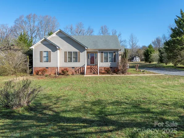 2520 Foxworth Dr, Monroe, NC 28110