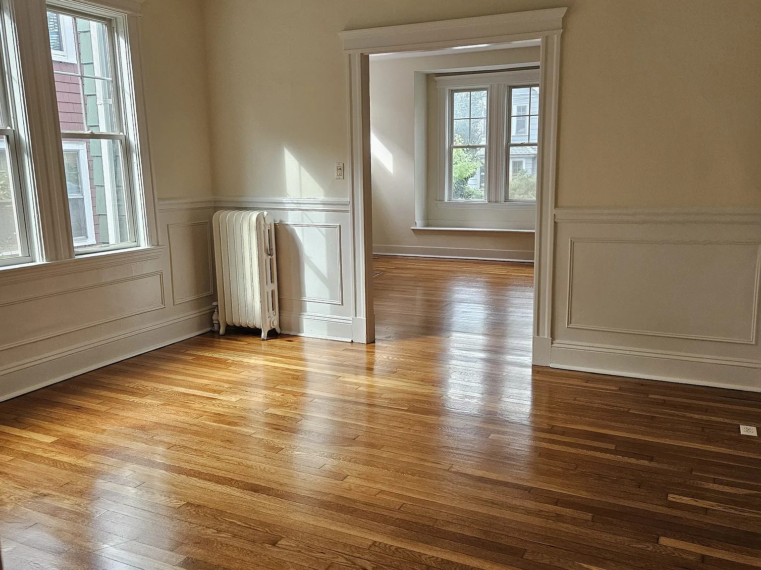 3 bed, 1200 sqft, $3,450 — Photo 3