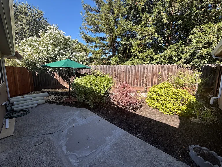 Buena Vista Ave — Photo 13