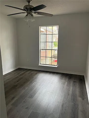 509 Wilkinson St — Photo 8