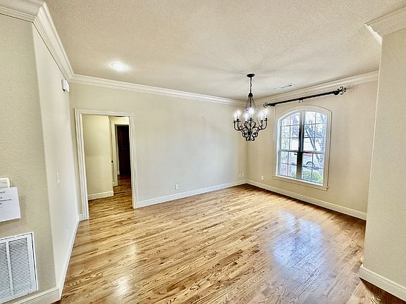 4th image of 6507 W Valley View Rd