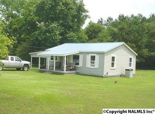 129 Irvin Ln, Albertville, AL 35950